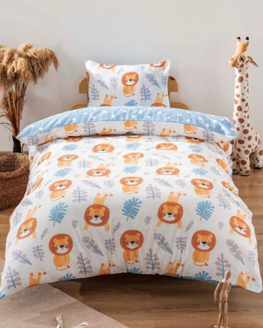 Mavi Aslan Çift Taraflı Çocuk Nevresim Takımı 160x220 cm