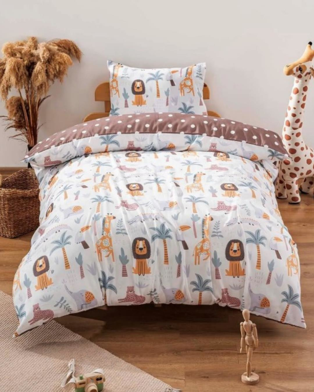 Hayvanat Bahçesi Kahve Çift Taraflı Çocuk Nevresim Takımı 160x220 cm