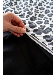 Siyah Çift Kişilik Nevresim Takımı Pamuklu Desenli Leopar Siyah 200x215 cm